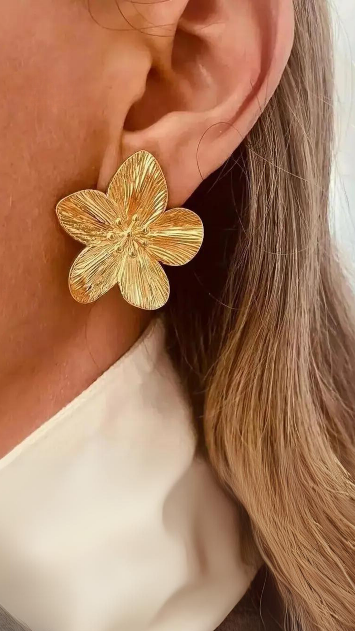 BLOOM • Flower Earrings
