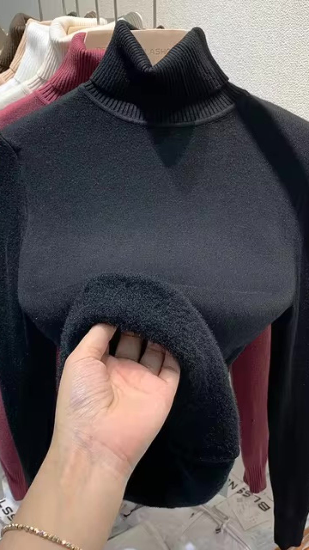 EMBER • Turtleneck Sweater